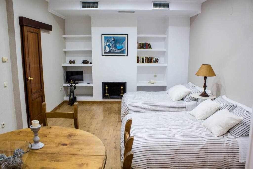 Atico Con Piscina Junto Catedral De Sevilla מראה חיצוני תמונה