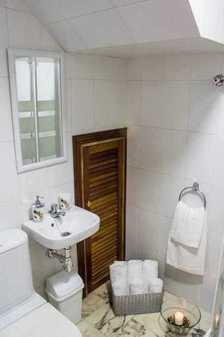 Atico Con Piscina Junto Catedral De Sevilla מראה חיצוני תמונה