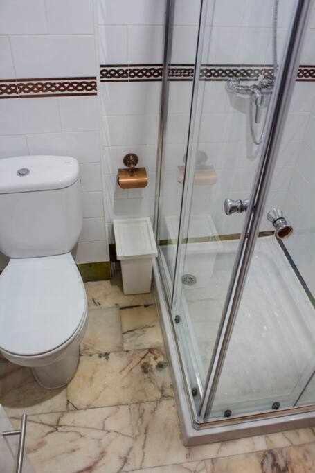 Atico Con Piscina Junto Catedral De Sevilla מראה חיצוני תמונה